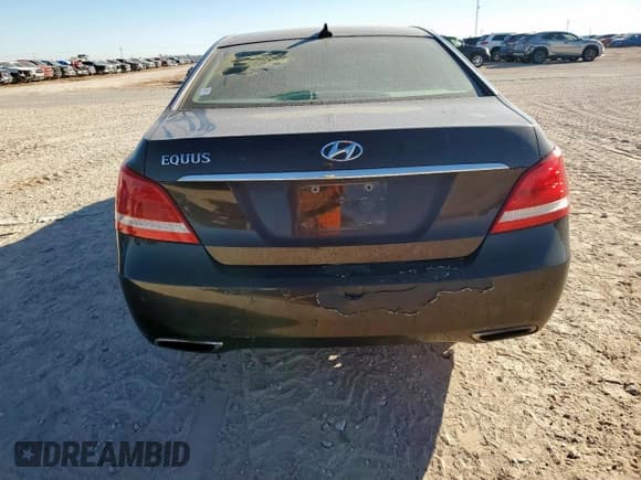 ✅ 2016 Hyundai Equus Signature • VIN: KMHGH4JH3GU106413 • Lot: 91630485. Listed on Copart with 122,078 mi. Free auction sales archive from the USA and detailed vehicle history report at DreamBid. Image 6.