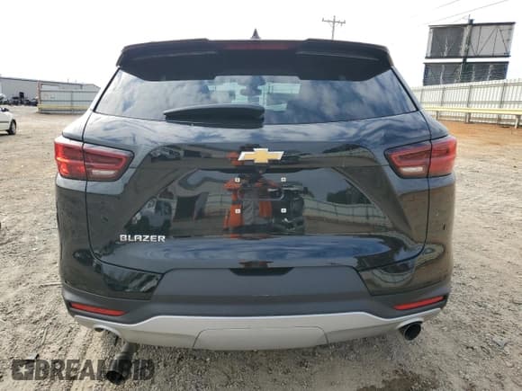 ✅ 2023 Chevrolet Blazer LT • VIN: 3GNKBCR40PS222252 • Лот: 91873445. Опубликован ранее на Copart с пробегом 15 221 миль. Бесплатный доступ к архиву аукционных продаж из США и подробный отчёт об истории автомобиля на DreamBid. Изображение 6.