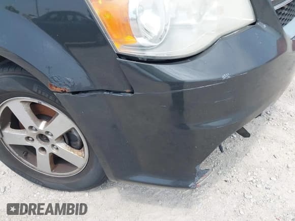 ✅ 2012 Dodge Grand Caravan Crew • VIN: 2C4RDGDG1CR151614 • Lot: 42472774. Wystawiony na IAAI z przebiegiem 212 380 mil. Bezpłatny archiwum sprzedaży aukcyjnych z USA i szczegółowy raport historii pojazdu na DreamBid. Zdjęcie 13.