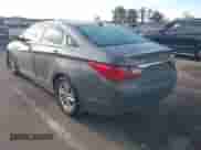 2012 Hyundai Sonata GLS z VIN 5NPEB4ACXCH401417, wystawiony jako IAAI lot #43445307 z przebiegiem 125 038 mil mil oraz . Historia ofert i sprzedaży dostępna na DreamBid. Obrazek 3.