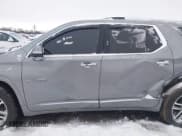 ✅ 2023 Chevrolet Traverse High Country • VIN: 1GNEVNKW4PJ124726 • Lot: 41197188. Wystawiony na IAAI z przebiegiem 72 344 mil. Bezpłatny archiwum sprzedaży aukcyjnych z USA i szczegółowy raport historii pojazdu na DreamBid. Zdjęcie 14.