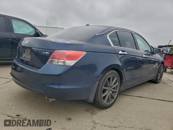 ✅ 2010 Honda Accord EX-L • VIN: 5KBCP3F80AB017036 • Лот: 94175235. Опубликован ранее на Copart с пробегом 225 764 миль. Бесплатный доступ к архиву аукционных продаж из США и подробный отчёт об истории автомобиля на DreamBid. Изображение 3.