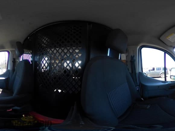 ✅ 2018 Ford Transit • VIN: 1FTYR1ZM2JKB16830 • Lot: 42070606. Wystawiony na IAAI z przebiegiem 85 495 mil. Bezpłatny archiwum sprzedaży aukcyjnych z USA i szczegółowy raport historii pojazdu na DreamBid. Zdjęcie 19.