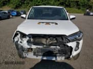 ✅ 2023 Toyota 4Runner SR5 Premium • VIN: JTENU5JR9P6133301 • Lot: 68360545. Wystawiony na Copart z przebiegiem 14 776 mil. Bezpłatny archiwum sprzedaży aukcyjnych z USA i szczegółowy raport historii pojazdu na DreamBid. Zdjęcie 5.