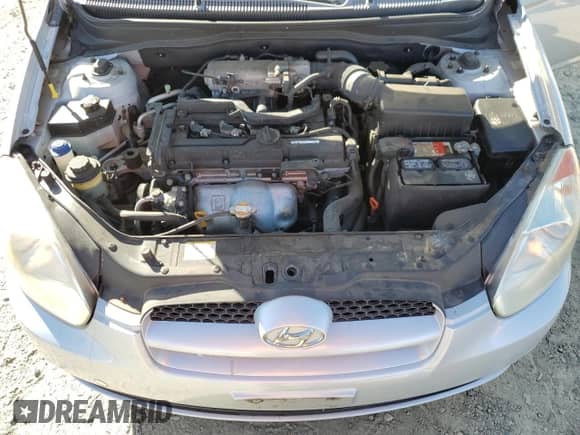 2008 Hyundai Accent GS с VIN KMHCM36C08U073616, выставлен на аукционе Copart как лот 78101524 с пробегом 82 979 миль миль и Чистый • Clean title. История ставок и продаж доступна на DreamBid. Изображение 11.