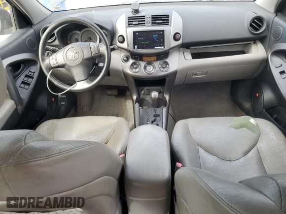 ✅ 2010 Toyota RAV4 Limited • VIN: JTMYK4DV6AD003859 • Lot: 86683145. Listed on Copart with 332,499 mi. Free auction sales archive from the USA and detailed vehicle history report at DreamBid. Image 8.