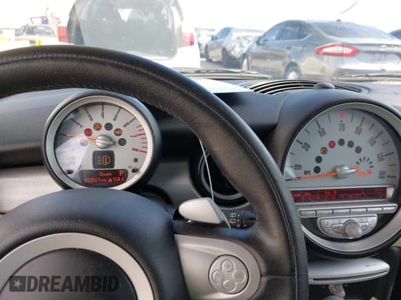 ✅ 2008 MINI Clubman • VIN: WMWML33568TN66995 • Лот: 42817257. Опубликован ранее на IAAI с пробегом 83 561 миль. Бесплатный доступ к архиву аукционных продаж из США и подробный отчёт об истории автомобиля на DreamBid. Изображение 7.