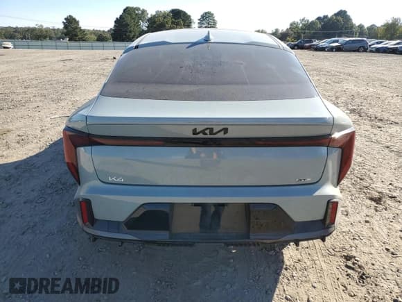 ✅ 2025 Kia K4 GT-Line • VIN: 3KPFW4DE8SE178982 • Lot: 87011865. Wystawiony na Copart z przebiegiem 3 977 mil. Bezpłatny archiwum sprzedaży aukcyjnych z USA i szczegółowy raport historii pojazdu na DreamBid. Zdjęcie 6.