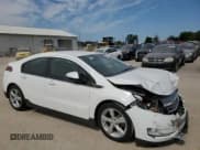 ✅ 2014 Chevrolet Volt • VIN: 1G1RA6E41EU174025 • Lot: 66148254. Wystawiony na Copart z przebiegiem 72 000 mil. Bezpłatny archiwum sprzedaży aukcyjnych z USA i szczegółowy raport historii pojazdu na DreamBid. Zdjęcie 4.