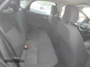 ✅ 2018 Ford Focus SE • VIN: 1FADP3FE6JL240919 • Лот: 71593025. Опубликован ранее на Copart с пробегом 110 260 миль. Бесплатный доступ к архиву аукционных продаж из США и подробный отчёт об истории автомобиля на DreamBid. Изображение 10.