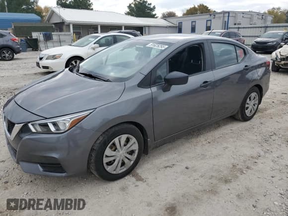 ✅ 2020 Nissan Versa S • VIN: 3N1CN8DV3LL838245 • Lot: 91625295. Wystawiony na Copart z przebiegiem 60 304 mil. Bezpłatny archiwum sprzedaży aukcyjnych z USA i szczegółowy raport historii pojazdu na DreamBid. Zdjęcie 1.