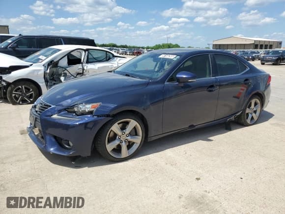 ✅ 2014 Lexus IS 350 • VIN: JTHBE1D24E5013032 • Lot: 56166265. Listed on Copart with 121,304 mi. Free auction sales archive from the USA and detailed vehicle history report at DreamBid. Image 1.