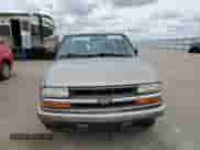 2001 Chevrolet S-10 с VIN 1GCCS195318150036, выставлен на аукционе Copart как лот 76132484 с пробегом 96 399 миль миль и Списание • Salvage title. История ставок и продаж доступна на DreamBid. Изображение 5.