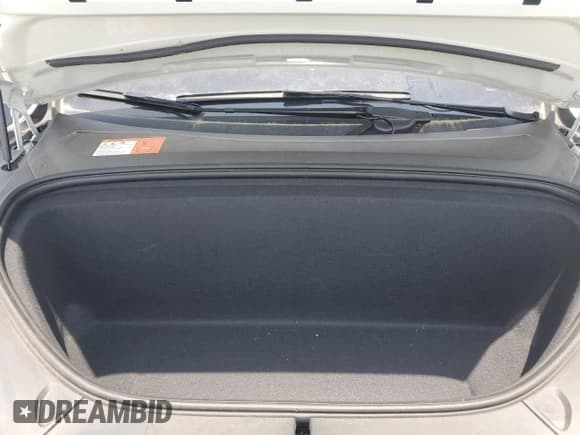 ✅ 2017 Tesla Model X 90D • VIN: 5YJXCBE29HF043552 • Лот: 57074005. Опубликован ранее на Copart с пробегом 66 670 миль. Бесплатный доступ к архиву аукционных продаж из США и подробный отчёт об истории автомобиля на DreamBid. Изображение 12.