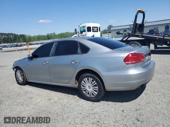 ✅ 2014 Volkswagen Passat S • VIN: 1VWAP7A36EC004610 • Lot: 52095475. Listed on Copart with 234,680 mi. Free auction sales archive from the USA and detailed vehicle history report at DreamBid. Image 2.