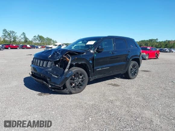 ✅ 2019 Jeep Grand Cherokee Altitude • VIN: 1C4RJEAG3KC851174 • Lot: 43162927. Wystawiony na IAAI z przebiegiem 120 741 mil. Bezpłatny archiwum sprzedaży aukcyjnych z USA i szczegółowy raport historii pojazdu na DreamBid. Zdjęcie 17.