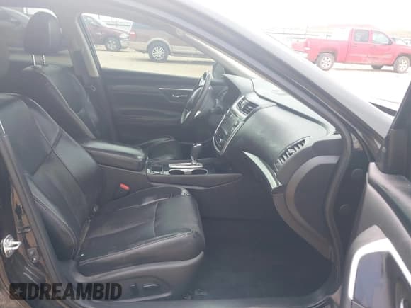 ✅ 2017 Nissan Altima SV • VIN: 1N4AL3AP5HC248771 • Lot: 42348946. Wystawiony na IAAI z przebiegiem 58 865 mil. Bezpłatny archiwum sprzedaży aukcyjnych z USA i szczegółowy raport historii pojazdu na DreamBid. Zdjęcie 5.