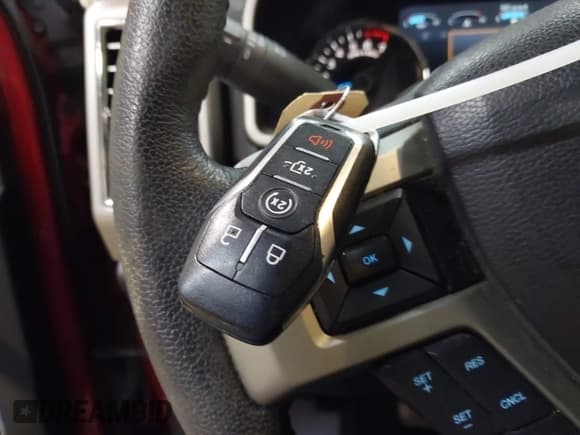 ✅ 2015 Ford F-150 Lariat • VIN: 1FTFX1EG7FFA38297 • Lot: 43776626. Listed on IAAI with 120,763 mi. Free auction sales archive from the USA and detailed vehicle history report at DreamBid. Image 11.