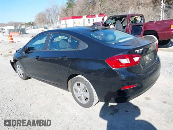 2017 Chevrolet Cruze LS с VIN 1G1BB5SMXH7177019, выставлен на аукционе IAAI как лот 41762702 с пробегом 128 532 миль миль и . История ставок и продаж доступна на DreamBid. Изображение 3.