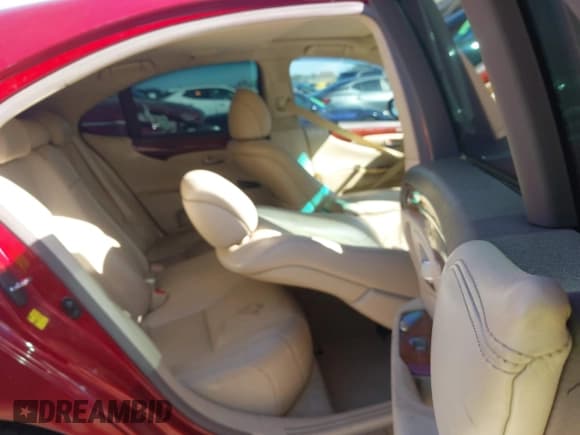 ✅ 2012 Lexus LS 460 • VIN: JTHBL5EF4C5112915 • Lot: 43568683. Listed on IAAI with 153,903 mi. Free auction sales archive from the USA and detailed vehicle history report at DreamBid. Image 8.