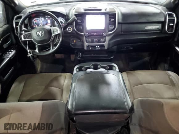 ✅ 2024 Ram 2500 Big Horn • VIN: 3C6UR5DL6RG296246 • Lot: 59905635. Listed on Copart with 41,503 mi. Free auction sales archive from the USA and detailed vehicle history report at DreamBid. Image 8.