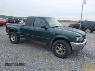 ✅ 2002 Ford Ranger XL • VIN: 1FTZR15E42PA75611 • Lot: 43838973. Listed on IAAI with 321,198 mi. Free auction sales archive from the USA and detailed vehicle history report at DreamBid. Image 1.