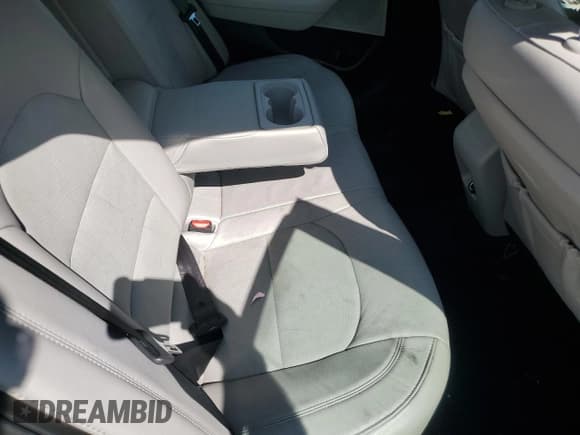 ✅ 2016 Hyundai Sonata Limited • VIN: 5NPE34AF3GH389902 • Lot: 84055815. Listed on Copart with Not provided. Free auction sales archive from the USA and detailed vehicle history report at DreamBid. Image 10.