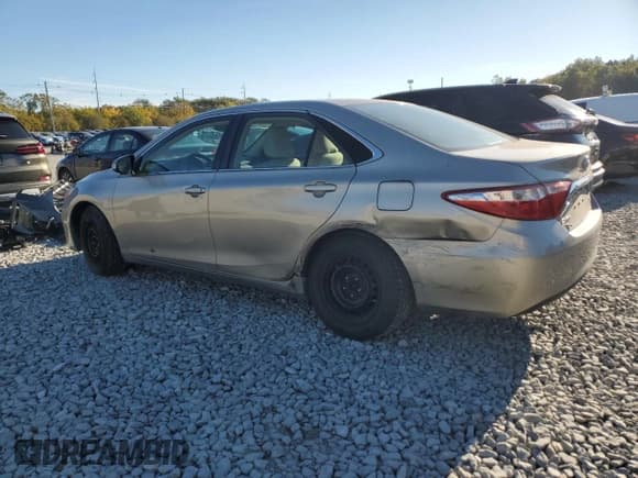 ✅ 2015 Toyota Camry SE • VIN: 4T1BF1FK1FU073851 • Лот: 86871895. Опубликован ранее на Copart с пробегом 103 628 миль. Бесплатный доступ к архиву аукционных продаж из США и подробный отчёт об истории автомобиля на DreamBid. Изображение 2.