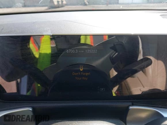 ✅ 2020 Mercedes-Benz GLB 250 • VIN: W1N4M4GB6LW050643 • Лот: 43101420. Опубликован ранее на IAAI с пробегом 125 222 миль. Бесплатный доступ к архиву аукционных продаж из США и подробный отчёт об истории автомобиля на DreamBid. Изображение 7.