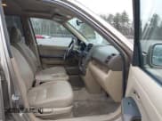 ✅ 2005 Honda CR-V EX SE • VIN: SHSRD78995U338215 • Lot: 43747572. Wystawiony na IAAI z przebiegiem 142 692 mil. Bezpłatny archiwum sprzedaży aukcyjnych z USA i szczegółowy raport historii pojazdu na DreamBid. Zdjęcie 5.