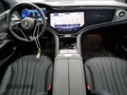 ✅ 2022 Mercedes-Benz EQS 580 • VIN: W1KCG4EB1NA004303 • Lot: 43054013. Listed on Copart with 7,352 mi. Free auction sales archive from the USA and detailed vehicle history report at DreamBid. Image 8.