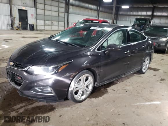 ✅ 2017 Chevrolet Cruze Premier • VIN: 1G1BF5SM8H7165651 • Лот: 72990972. Опубликован ранее на Copart с пробегом 73 164 миль. Бесплатный доступ к архиву аукционных продаж из США и подробный отчёт об истории автомобиля на DreamBid. Изображение 1.