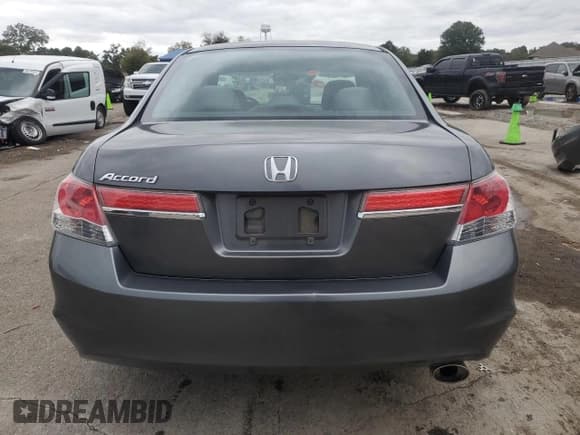 ✅ 2012 Honda Accord LX Premium • VIN: 1HGCP2F42CA162646 • Lot: 90684255. Listed on Copart with 173,242 mi. Free auction sales archive from the USA and detailed vehicle history report at DreamBid. Image 6.