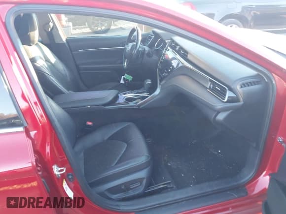 ✅ 2019 Toyota Camry XSE • VIN: 4T1BZ1HK7KU025219 • Lot: 43624847. Listed on IAAI with 116,366 mi. Free auction sales archive from the USA and detailed vehicle history report at DreamBid. Image 5.