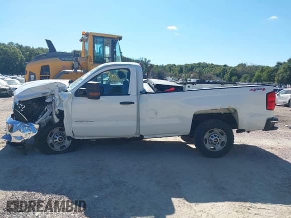 ✅ 2016 Chevrolet Silverado 2500HD Work Truck • VIN: 1GC0KUEG4GZ213241 • Лот: 43327743. Опубликован ранее на IAAI с пробегом Не указан. Бесплатный доступ к архиву аукционных продаж из США и подробный отчёт об истории автомобиля на DreamBid. Изображение 14.