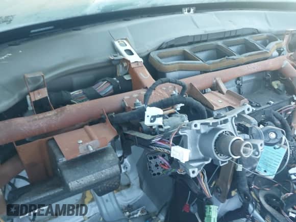 2003 BMW 3 Series 325Ci с VIN WBABS33443PG91645, выставлен на аукционе IAAI как лот 43428567 с пробегом Не указан миль и . История ставок и продаж доступна на DreamBid. Изображение 7.