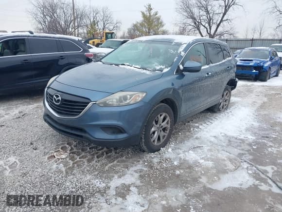 ✅ 2015 Mazda CX-9 Sport • VIN: JM3TB3BA1F0452943 • Lot: 43871277. Wystawiony na IAAI z przebiegiem 135 830 mil. Bezpłatny archiwum sprzedaży aukcyjnych z USA i szczegółowy raport historii pojazdu na DreamBid. Zdjęcie 22.