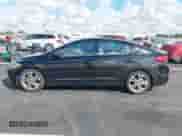 2018 Hyundai Elantra Value Edition с VIN 5NPD84LF7JH225215, выставлен на аукционе IAAI как лот 43506267 с пробегом 27 618 миль миль и . История ставок и продаж доступна на DreamBid. Изображение 14.