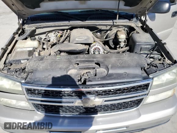 ✅ 2006 Chevrolet Silverado 1500 LT1 • VIN: 1GCEK19B56E157609 • Лот: 73546514. Опубликован ранее на Copart с пробегом 98 055 миль. Бесплатный доступ к архиву аукционных продаж из США и подробный отчёт об истории автомобиля на DreamBid. Изображение 12.