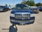 ✅ 2013 Lincoln Navigator • VIN: 5LMJJ2H58DEL01971 • Lot: 80387545. Listed on Copart with 180,847 mi. Free auction sales archive from the USA and detailed vehicle history report at DreamBid. Image 5.