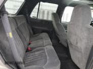 ✅ 2002 Chevrolet Blazer LS • VIN: 1GNDT13WX2K154700 • Lot: 88347655. Wystawiony na Copart z przebiegiem Nie podano. Bezpłatny archiwum sprzedaży aukcyjnych z USA i szczegółowy raport historii pojazdu na DreamBid. Zdjęcie 11.