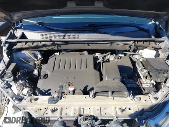 ✅ 2016 Toyota Highlander XLE • VIN: 5TDJKRFH3GS319268 • Lot: 43331180. Wystawiony na IAAI z przebiegiem 136 348 mil. Bezpłatny archiwum sprzedaży aukcyjnych z USA i szczegółowy raport historii pojazdu na DreamBid. Zdjęcie 10.