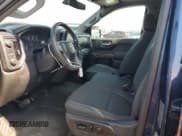 ✅ 2019 Chevrolet Silverado 1500 LT • VIN: 1GCRYDEK6KZ246700 • Lot: 63295415. Wystawiony na Copart z przebiegiem 133 182 mil. Bezpłatny archiwum sprzedaży aukcyjnych z USA i szczegółowy raport historii pojazdu na DreamBid. Zdjęcie 7.