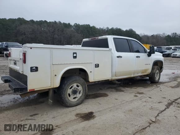 ✅ 2021 Chevrolet Silverado 2500HD Work Truck • VIN: 1GC1YLE73MF173762 • Lot: 45156135. Wystawiony na Copart z przebiegiem 150 489 mil. Bezpłatny archiwum sprzedaży aukcyjnych z USA i szczegółowy raport historii pojazdu na DreamBid. Zdjęcie 3.
