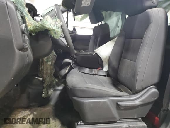 ✅ 2022 Chevrolet Silverado 1500 Work Truck • VIN: 3GCNWAED7NG195104 • Lot: 92427415. Wystawiony na Copart z przebiegiem Nie podano. Bezpłatny archiwum sprzedaży aukcyjnych z USA i szczegółowy raport historii pojazdu na DreamBid. Zdjęcie 7.