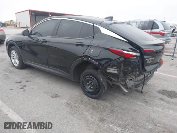 ✅ 2025 Buick Envista Preferred • VIN: KL47LAEP5SB144338 • Lot: 43755512. Wystawiony na IAAI z przebiegiem 7 465 mil. Bezpłatny archiwum sprzedaży aukcyjnych z USA i szczegółowy raport historii pojazdu na DreamBid. Zdjęcie 3.