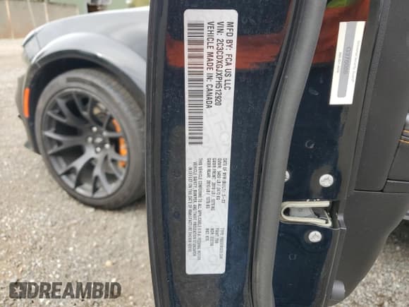 ✅ 2023 Dodge Charger Scat Pack Widebody • VIN: 2C3CDXGJXPH512920 • Lot: 81959145. Wystawiony na Copart z przebiegiem 34 880 mil. Bezpłatny archiwum sprzedaży aukcyjnych z USA i szczegółowy raport historii pojazdu na DreamBid. Zdjęcie 12.