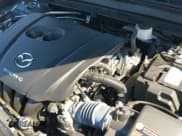 ✅ 2022 Mazda CX-30 S Preferred • VIN: 3MVDMBCL8NM447282 • Лот: 41467530. Опубликован ранее на IAAI с пробегом 15 288 миль. Бесплатный доступ к архиву аукционных продаж из США и подробный отчёт об истории автомобиля на DreamBid. Изображение 19.