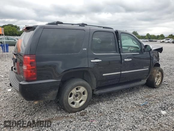 ✅ 2010 Chevrolet Tahoe LTZ • VIN: 1GNUCCE01AR291454 • Lot: 67564625. Listed on Copart with 250,261 mi. Free auction sales archive from the USA and detailed vehicle history report at DreamBid. Image 3.
