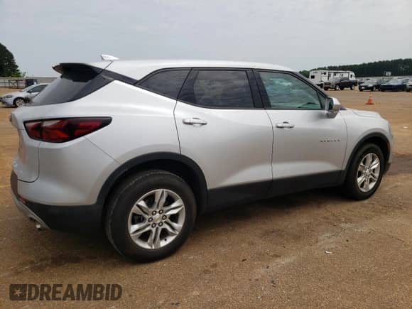 2020 Chevrolet Blazer LT z VIN 3GNKBHRS4LS567841, wystawiony jako Copart lot #51259473 z przebiegiem 72 939 mil mil oraz . Historia ofert i sprzedaży dostępna na DreamBid. Obrazek 3.